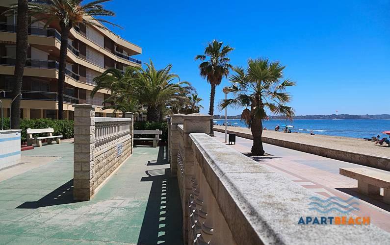 Apartbeach Marina Playa Climatizado Y Vistas Playa Apartment Cambrils Exterior foto